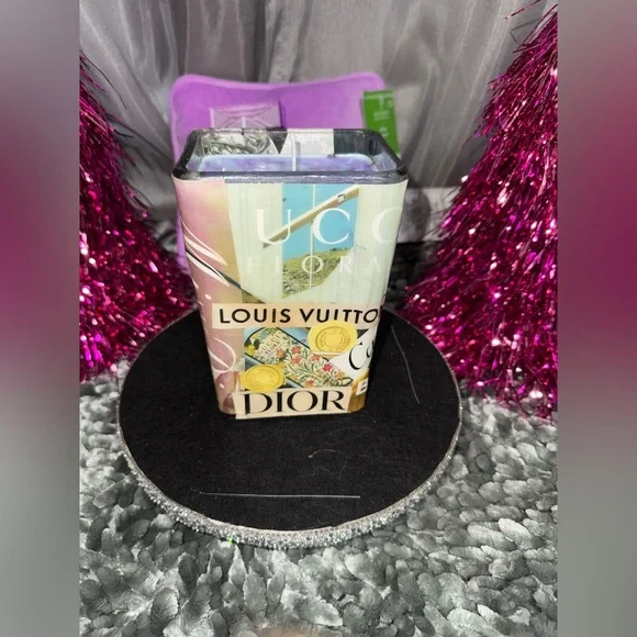 Soy Hand Made Spa Day Scented Candle - Lavender, Peppermint, & Eucalyptus - Picture 5 of 7